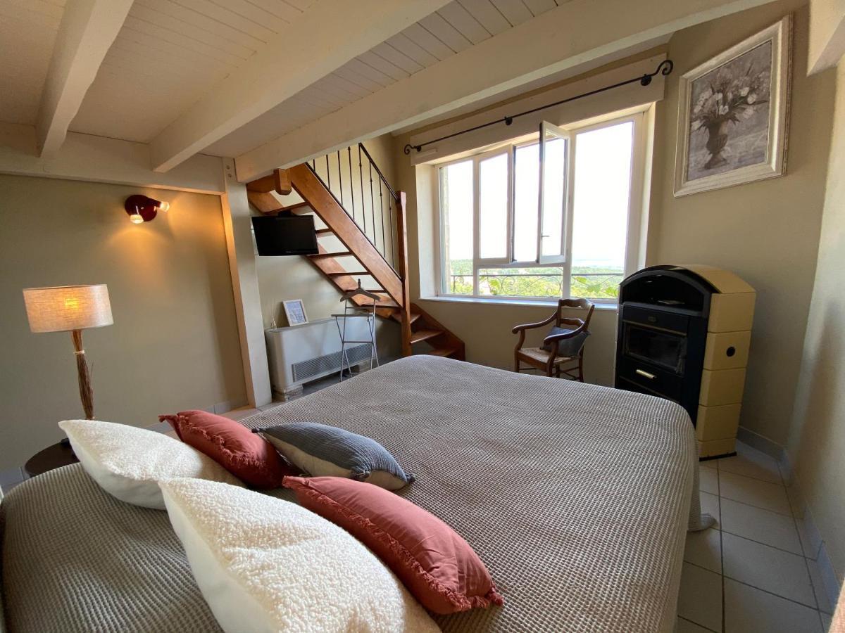 Auberge De La Tour De Brison Sanilhac  Esterno foto