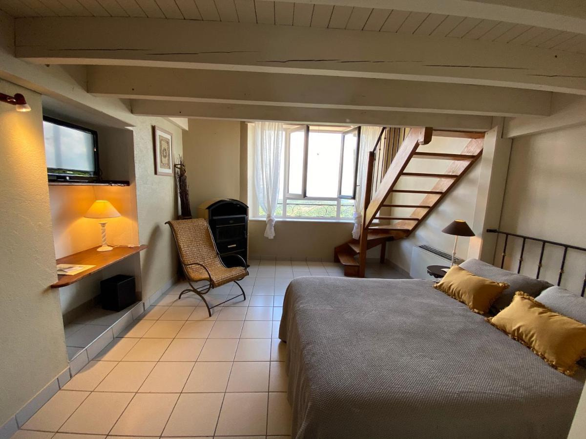 Auberge De La Tour De Brison Sanilhac  Esterno foto