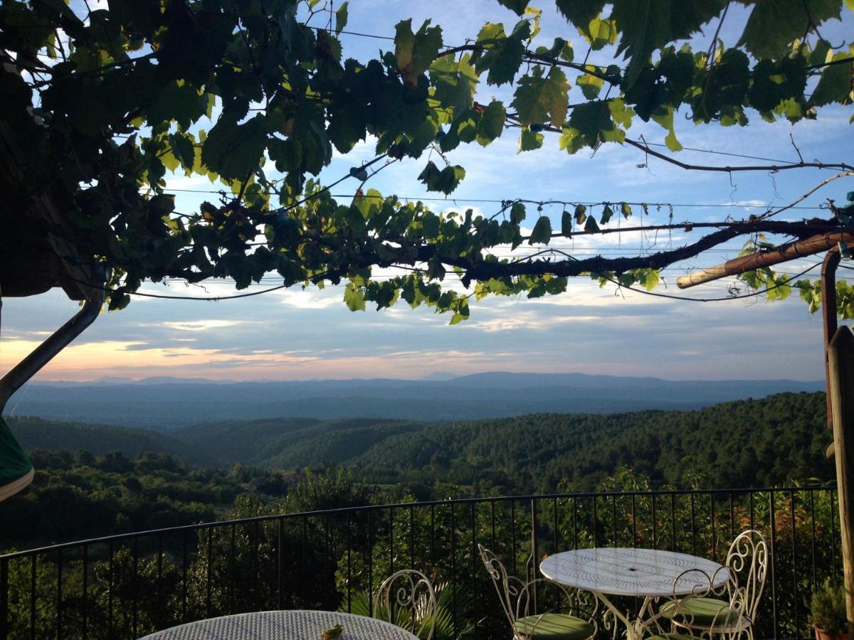 Auberge De La Tour De Brison Sanilhac  Esterno foto