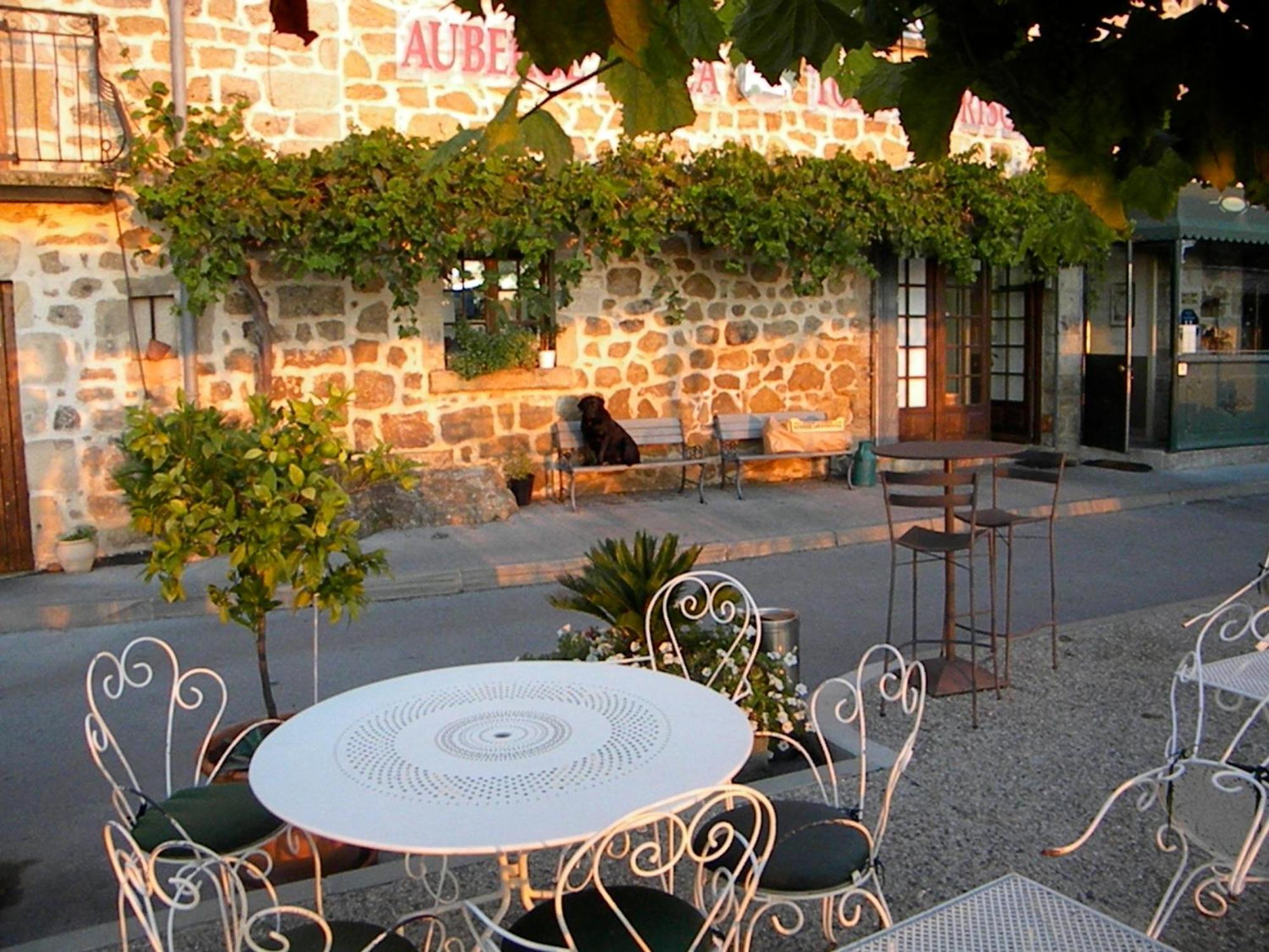 Auberge De La Tour De Brison Sanilhac  Esterno foto