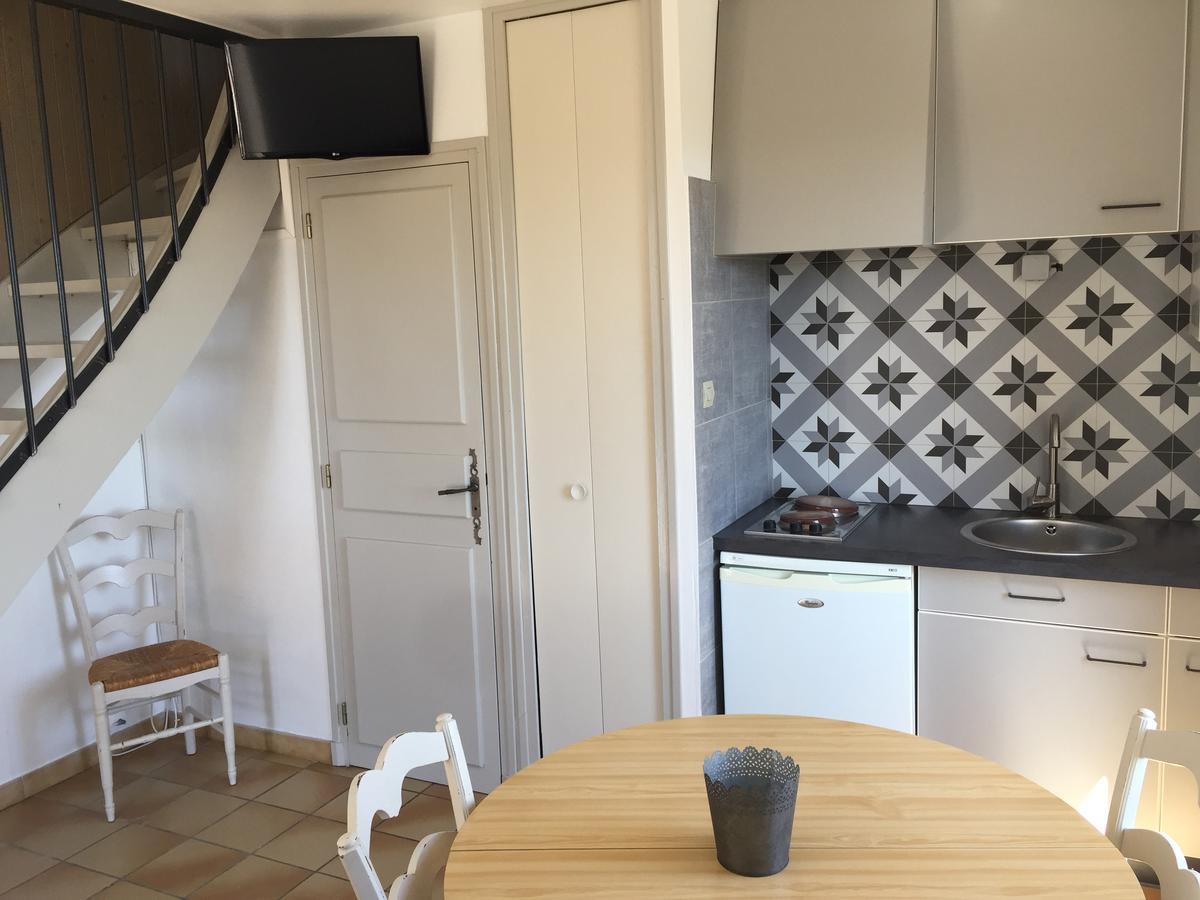 Auberge De La Tour De Brison Sanilhac  Esterno foto