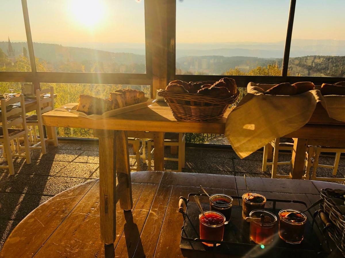 Auberge De La Tour De Brison Sanilhac  Esterno foto